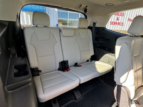 Used 2022 Kia Telluride SX w/ Nightfall Edition Package image 19