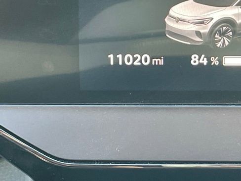 Used 2023 Volkswagen ID.4 Pro image 21