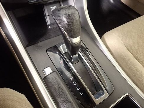 Used 2013 Honda Accord LX image 16
