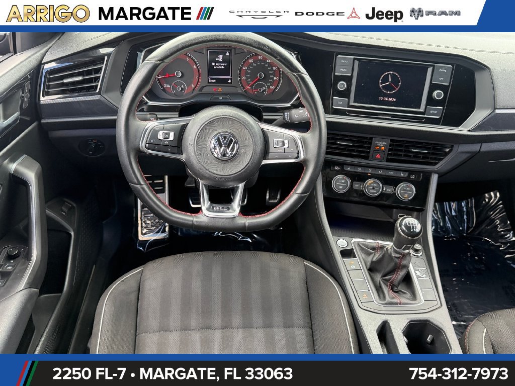 Used 2019 Volkswagen Jetta GLI FWD image 12