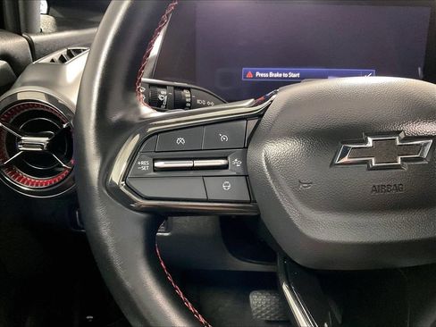 Used 2024 Chevrolet Equinox EV RS FWD image 22