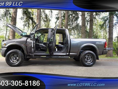 Used 2018 RAM 2500 Laramie w/ Sport Appearance Group AWD/4WD image 27