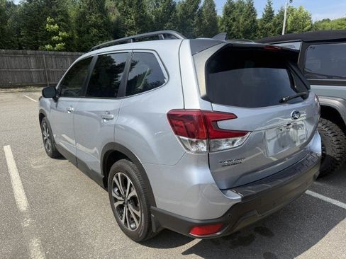 Certified 2024 Subaru Forester Limited w/ Convenience Package AWD/4WD image 3