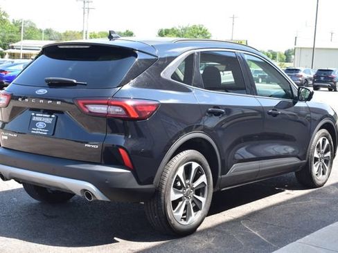 Used 2023 Ford Escape Platinum AWD/4WD image 13