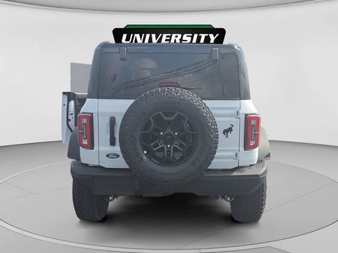 New 2026 Ford Bronco Badlands w/ Black Appearance Package AWD/4WD image 4
