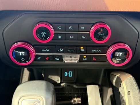 Used 2024 Ford Bronco Outer Banks AWD/4WD image 24