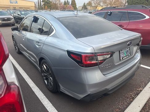Used 2022 Subaru Legacy Limited XT image 2