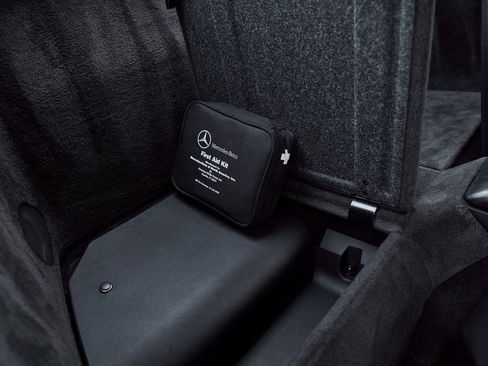 Used 2002 Mercedes-Benz SL 500 w/ SL2 Option Pkg image 38