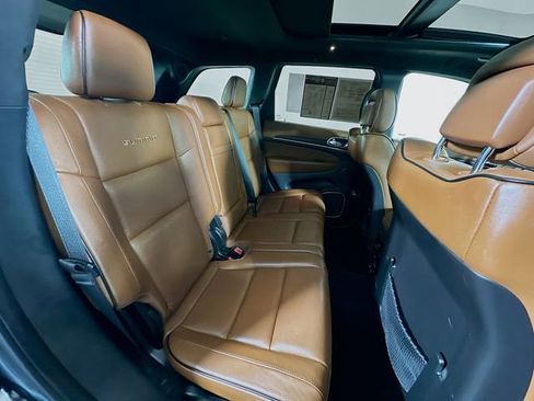 Used 2017 Jeep Grand Cherokee Summit w/ Platinum Series Group image 29