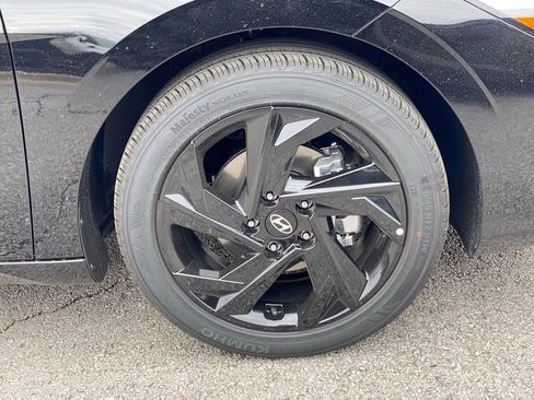 New 2026 Hyundai Elantra Sport FWD image 36
