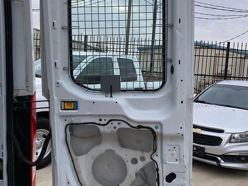 Used 2016 Ford Transit 250 148 High Roof Extended image 19