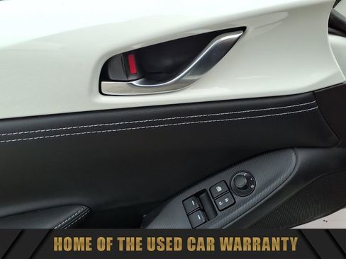 Used 2020 MAZDA MX-5 Miata Club image 13