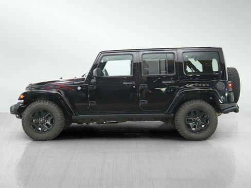 Used 2016 Jeep Wrangler Unlimited Sahara AWD/4WD image 2