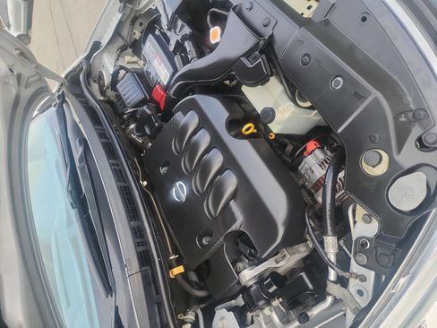 Used 2010 Nissan Versa 1.8 S w/ PWR Plus Pkg image 13