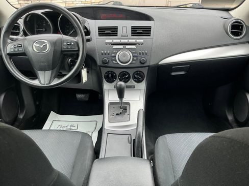 Used 2010 MAZDA MAZDA3 i Touring FWD image 14