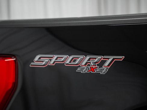 Certified 2023 Ford F150 Lariat w/ Equipment Group 502A High image 27