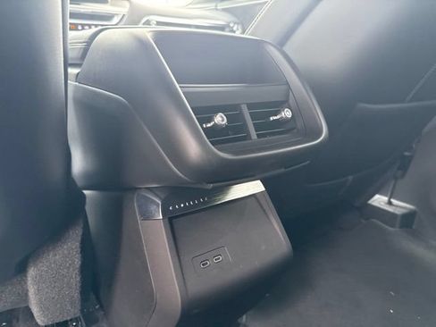 Used 2024 Cadillac Lyriq Sport w/ LPO, Floor Liner Package AWD/4WD image 10