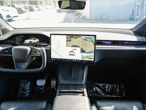 Used 2023 Tesla Model X AWD/4WD image 12