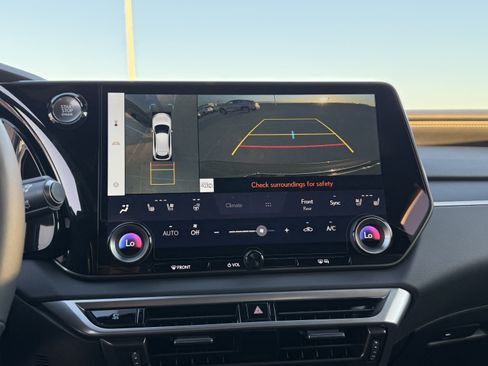 New 2026 Lexus RX 350 FWD image 27