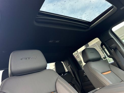 New 2026 GMC Sierra 1500 AT4 w/ AT4 Premium Package image 14