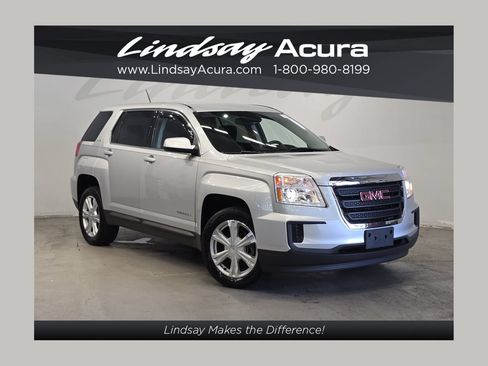 Used 2017 GMC Terrain SLE FWD image 1