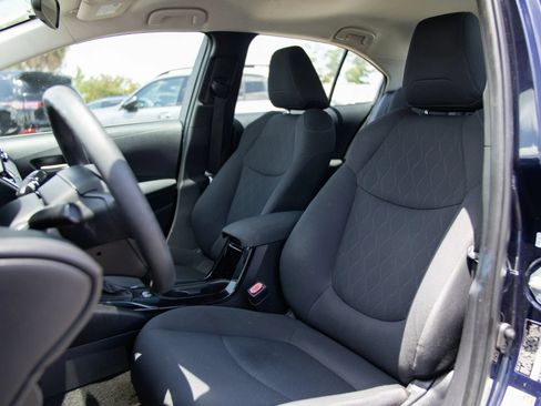 Used 2021 Toyota Corolla LE FWD image 14