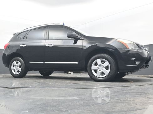 Used 2014 Nissan Rogue S w/ Convenience Package image 24