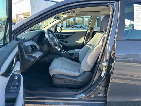 Used 2025 Subaru Legacy Premium image 9