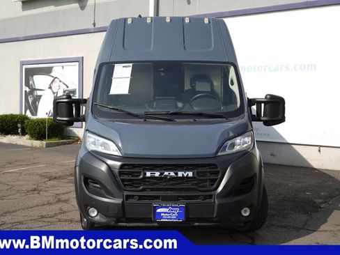 Used 2024 RAM ProMaster 3500 FWD image 5