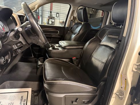 Used 2022 RAM 2500 Laramie image 52