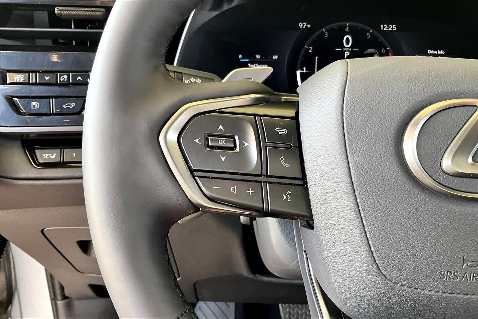 Certified 2026 Lexus TX 350 AWD w/ Technology Package image 21