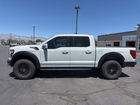 Used 2024 Ford F150 Raptor AWD/4WD image 11