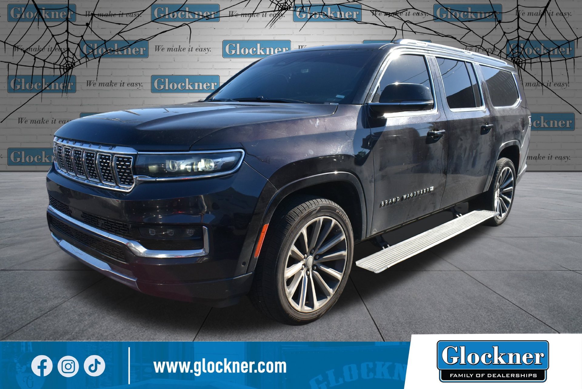 Used 2023 Jeep Grand Wagoneer L Series II AWD/4WD image 7