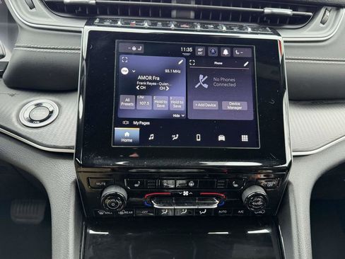 Used 2023 Jeep Grand Cherokee L Laredo AWD/4WD image 30