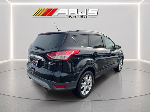 Used 2016 Ford Escape Titanium AWD/4WD image 5