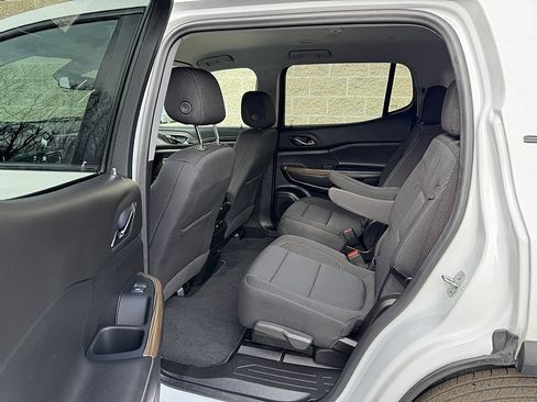 Used 2023 GMC Acadia SLE w/ Driver Convenience Package AWD/4WD image 11