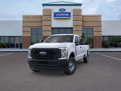 New 2026 Ford F250 XL w/ XL Off-Road Package image 4