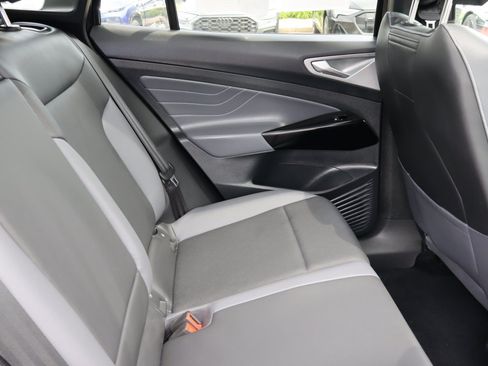 Used 2023 Volkswagen ID.4 Pro S AWD/4WD image 15