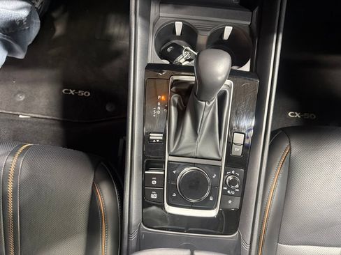 Used 2025 MAZDA CX-50 AWD 2.5 Hybrid w/ Premium Pkg image 7