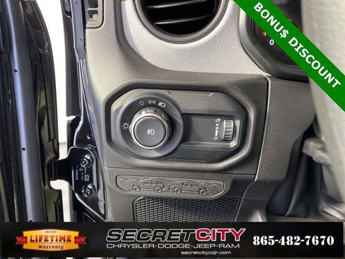 New 2026 Jeep Wrangler Unlimited Sport image 13