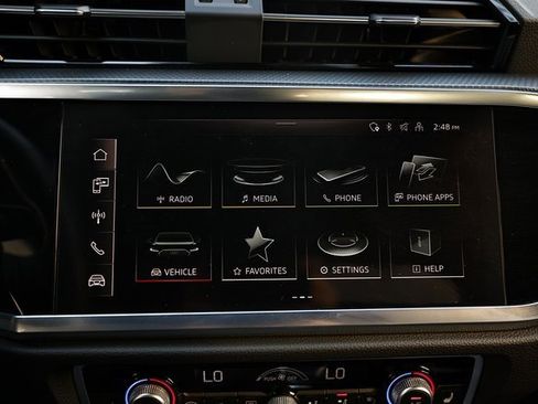 Certified 2025 Audi Q3 2.0T Premium w/ Convenience Package image 35