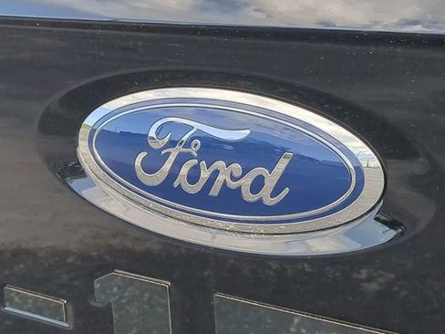 Used 2022 Ford F150 Lariat image 13