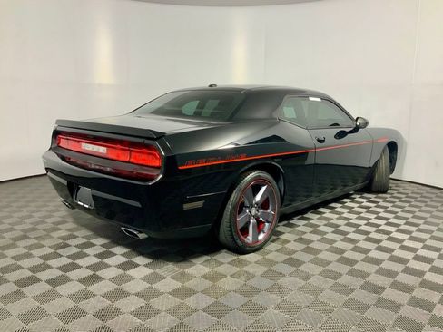 Used 2014 Dodge Challenger R/T w/ R/T Redline Group RWD image 14