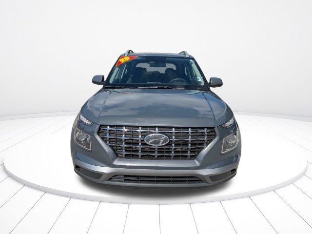 Used 2025 Hyundai Venue SEL FWD image 9