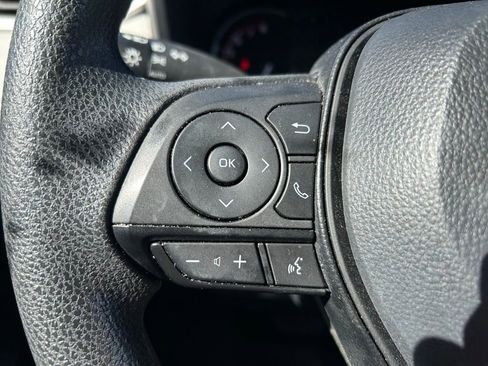 Used 2024 Toyota RAV4 XLE w/ Convenience Package FWD image 19