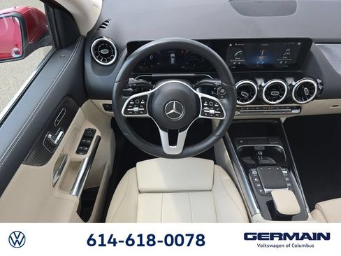 Used 2022 Mercedes-Benz GLA 250 4MATIC image 17