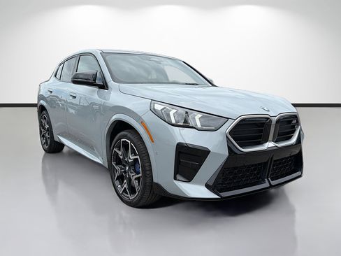 Used 2025 BMW X2 M35i AWD/4WD image 1