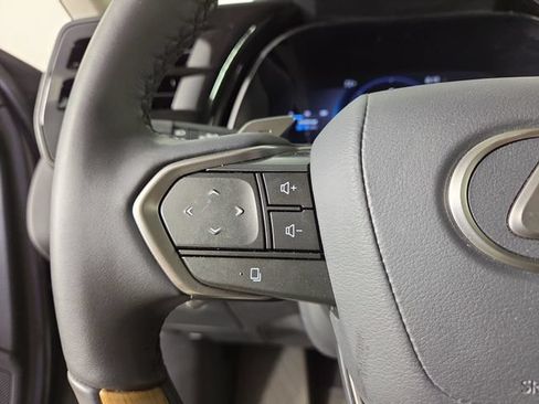 Used 2025 Lexus RX 350 AWD/4WD image 22