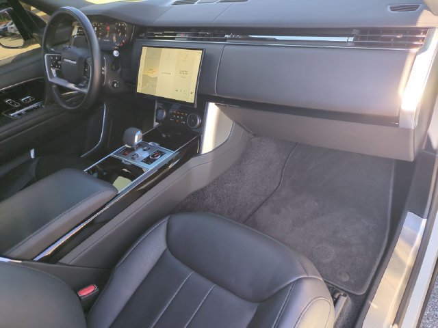 Used 2023 Land Rover Range Rover SE AWD/4WD image 19