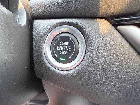 Used 2024 Cadillac XT4 Sport AWD/4WD image 51